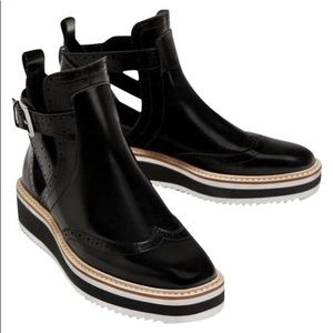 Black Basics Platform Cutout Wingtip Oxford Boots